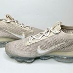 Nike  Air VaporMax 2021 FK Oatmeal Sneakers FlyKnit DC9454-101 Womens Size 8 Photo 2