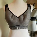 Under Armour 36D Fitted Sports Bra Photo 0