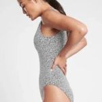 Athleta NWT Seychellles Textured One Piece Size Medium Photo 2
