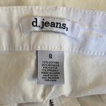 D. Jeans  Classic White Large Pocket Shorts Size 8 Photo 4