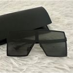 Saint Laurent  SL 182 Betty rectangle frame Oversized sunglasses With Case Photo 1