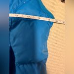 L.L. Bean Blue Quilted Puffer Vest Size M Photo 4