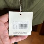 Missguided NWT  Olive Green Ribbed Zipper Crop Top Size 6 Photo 5