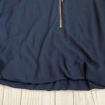 T Tahari  Zip Up Blouse Navy Blue Sz XS NWT Photo 3