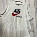 Nike Shirt Photo 4