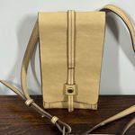 Hobo Women’s cream yellow leather shoulder phone wallet purse 7x4x1.5” Photo 0