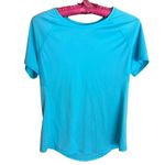 Old Navy Active semi-fitted athleisure short sleeved t-shirt size medium Photo 0