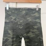 Spanx Look At Me Now Seamless Legging in Green Camo Photo 4