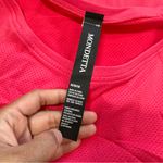Mondetta  Women’s Seamless Short Sleeve Tee Activewear in Hot Pink M Photo 9