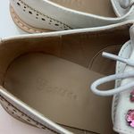 Catisa Vintage Cream and light brogues with silver and pink rhinestones Size 7.5 White Photo 5