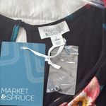 Market & Spruce New  floral romper size small Photo 3