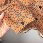 She & Sky  Large Long Sleeve Button Up‎ Cheetah Print Jacket Shacket Stretchy Photo 3