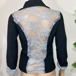 French Atmosphere Lace Blazer Photo 4