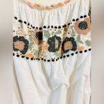Free People sienna Off-Shoulder embroidery White Top
Size: M Photo 3