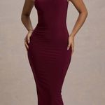 Club L London - Nobu | Burgundy Bandeau Maxi Dress With Halter-Collar Photo 0