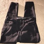 Wall Flower  Jeans Photo 0