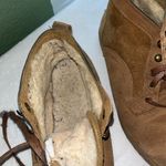 UGG  short ankle boots • Sherpa lining • camel shade of brown Photo 3