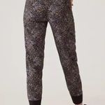 Athleta  Trekkie North Jogger Multicolor printed Athletic Pants Activewear Size 8 Photo 1