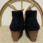 Dr Schooll’s Photo 4