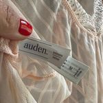 Auden Peach Lace Photo 2