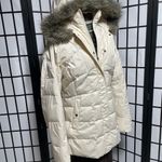 Columbia  Women's Off-White Puffer Jacket with Faux Fur Hood Photo 4