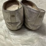 Birdies  Goldfinch Metallic Gold Pointed Flats Size 9 Photo 5