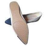 Vivaia Pointed Photo 4