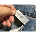 Maurice's Light Wash Distressed Capri Jeans Size 4 Low Rise Pockets Photo 2