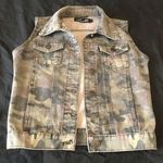 Boutique Jean Camo Vest Photo 2