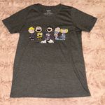 Peanuts size small short sleeve shirt 👕 Gray Photo 0