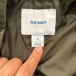 Old Navy Quilted Puffer Vest – Olive Green, Size XS Photo 2