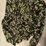 Leith  women’s puff shoulder wrap black lime green silk like shirt size‎ 1XL Photo 0