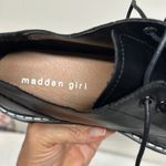 Madden Girl  Black Oxfords Classic Lace-Up Shoes Photo 1