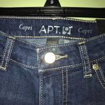 Apt. 9  DARK WASH MID RISE JEAN CAPRIS SIZE 4P Photo 1
