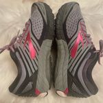 Brooks Aeriel 18 Grey Pink Mesh Walking Running Sneaker Sporty Comfort Size 9.5 Photo 2