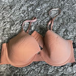 Vince Camuto  36c T shirt bra Photo 0