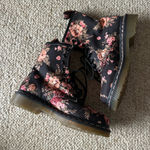 Dr. Martens Floral  size 6 Photo 0