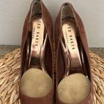 Ted Baker London Savio rose Gold Tip Brown Pointed Suede leather heels size 6.5 Photo 2