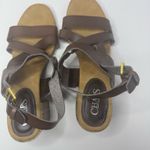 CHAPS 'Faelyn' Brown Strappy Sandals Size 9.5B Photo 2