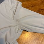 Athleta  Women’s Medium Gray Zipper Pockets Lightweight Athletic Jacket Sporty Photo 9