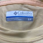Columbia Women's Small Sunkissed (yellow)
Sporty short sleeve boundless T Photo 1