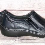 Clarks Cora Giny Black Pebbled Leather Loafers Size 9M Photo 2