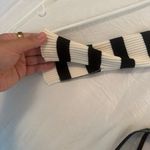 H&M Boatneck Striped Top Photo 3