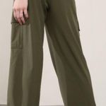 Athleta Brooklyn Heights High Rise Cargo Pant Aspen Olive 8 Tall Photo 1
