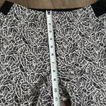 Tommy Bahama Everyday Active Mid Rise Leaf Print Golf Pants Black White Small Photo 6