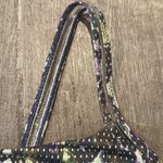 Lululemon  Straight Up Bra
Floral Sport White Multi size 6 in great condition Photo 6