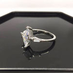 Boutique NEW Women's Marquis Platinum Plated Simulated Diamond Band‎ Ring Size 7 Photo 3