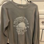 Epcot Swearshirt Photo 0