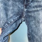 AGOLDE  Distressed Dark Wash Colette Skinny Jeans Size 27 Photo 5