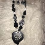NWT Heart & Zebra Statement Necklace Earring Set Photo 4